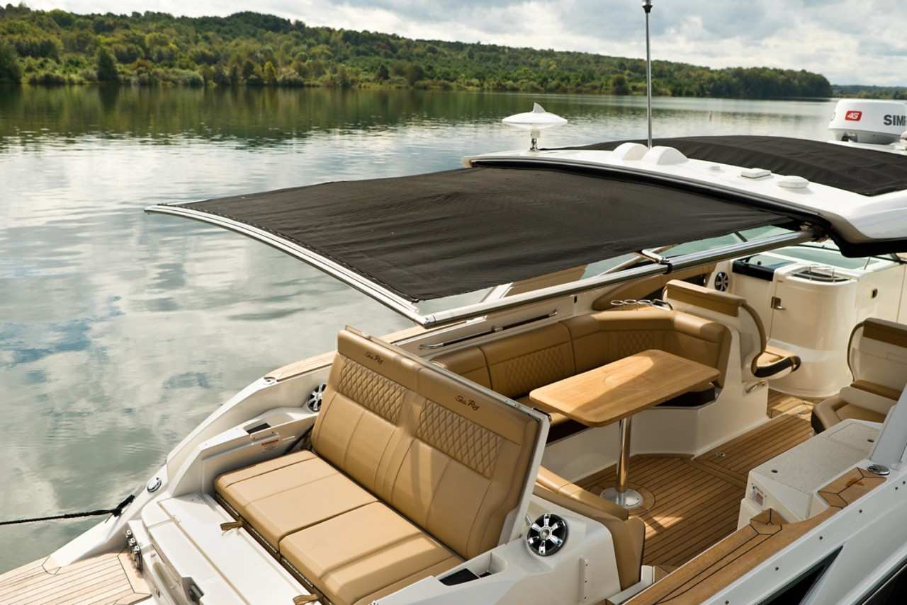 SLX 350 Outboard cockpit sunshade