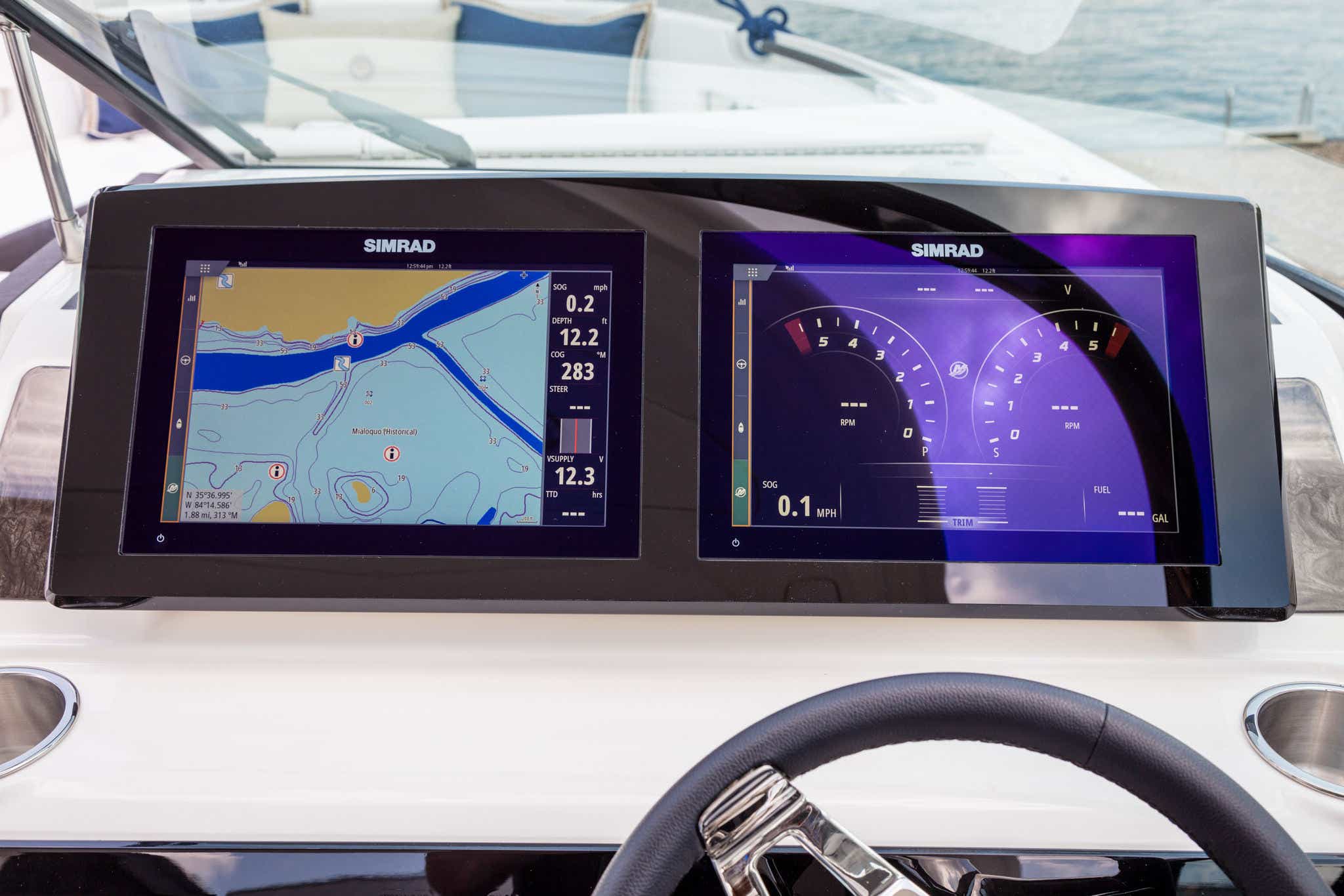 2024 SLX 310 helm dash