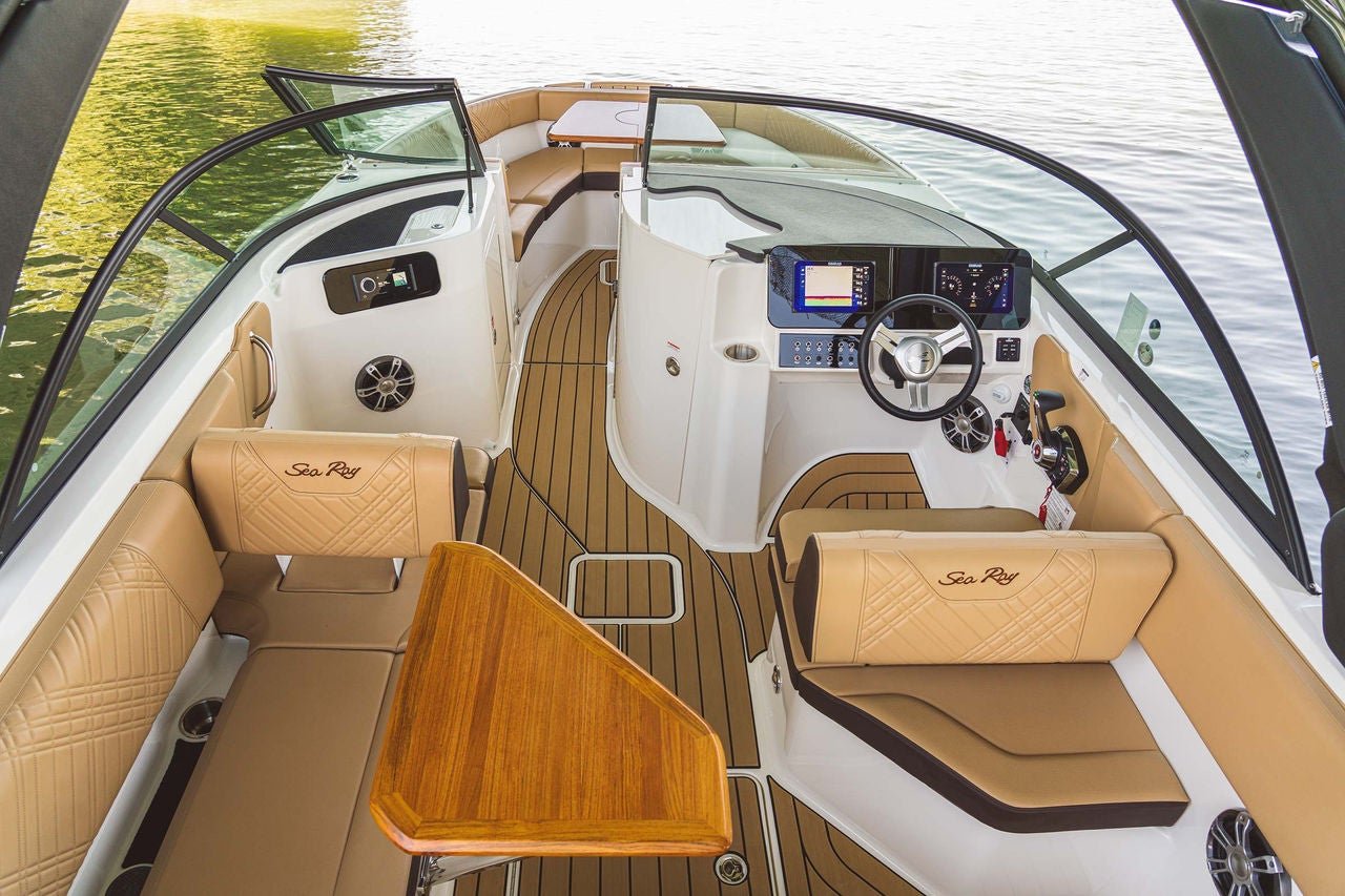 SDX 230 cockpit with table