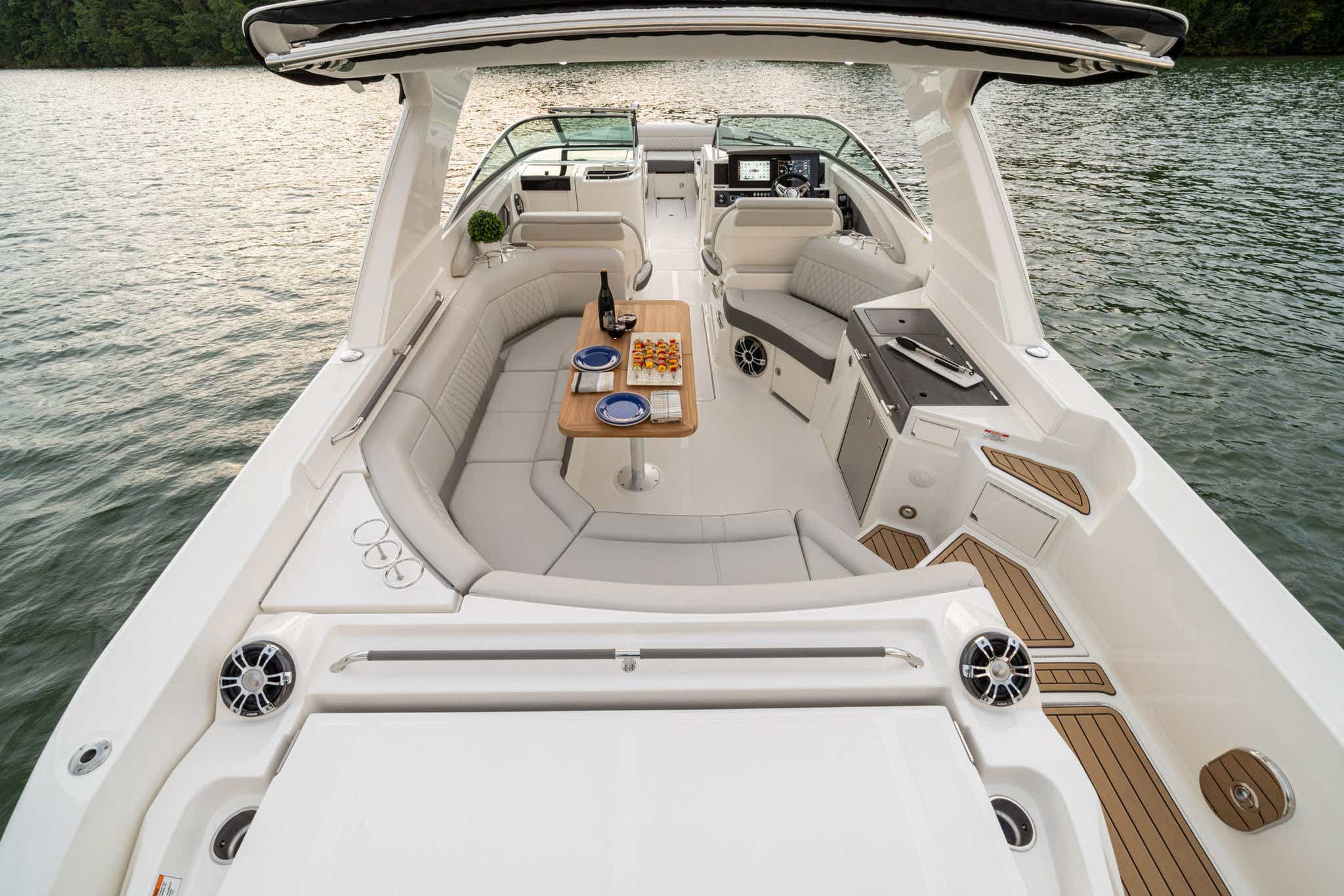 2024 SLX 350 cockpit table