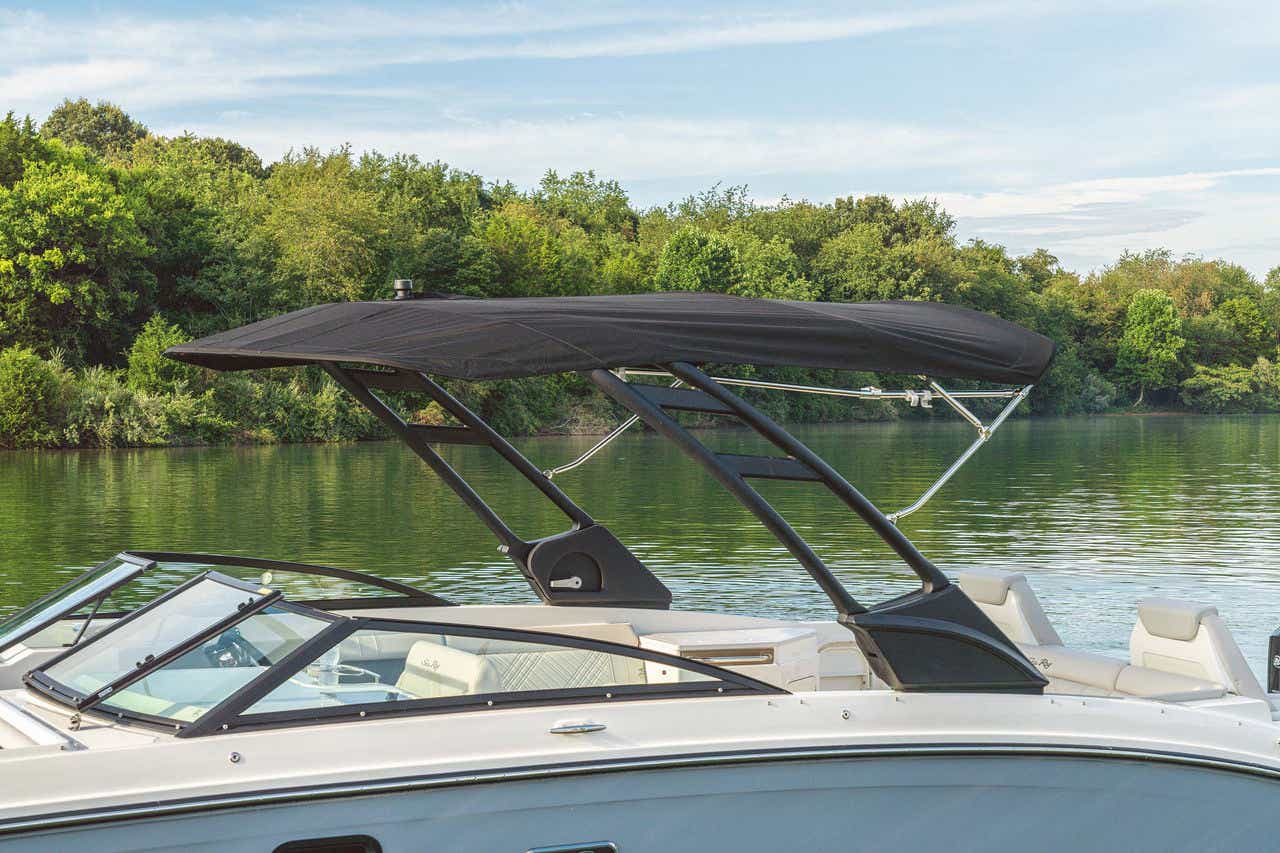 SDX 290 Outboard watersports tower