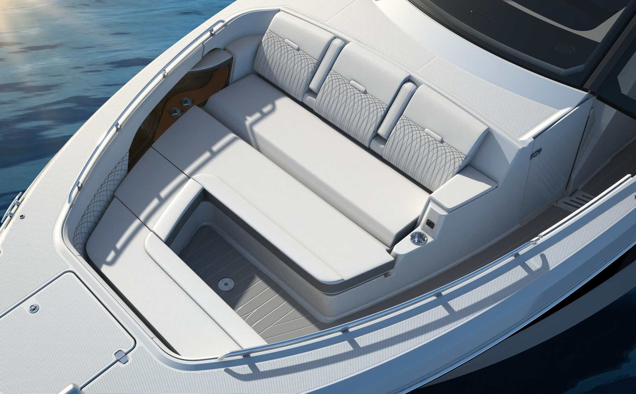 2024 Sundancer 370 Outboard bow seating rendering