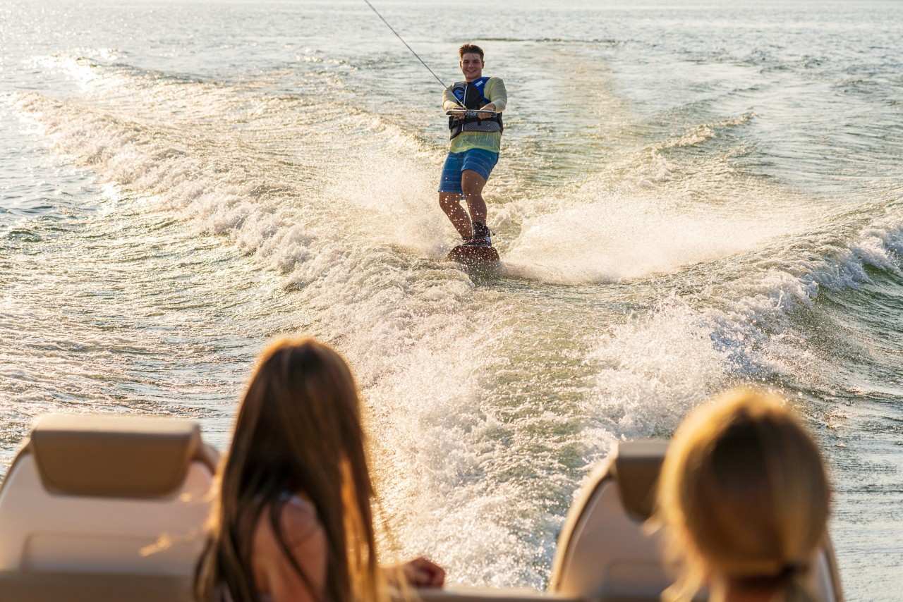 wakeboarding-family