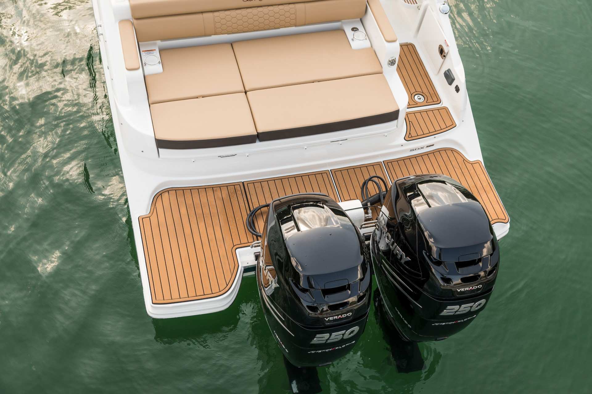SDX 290 Outboard engines