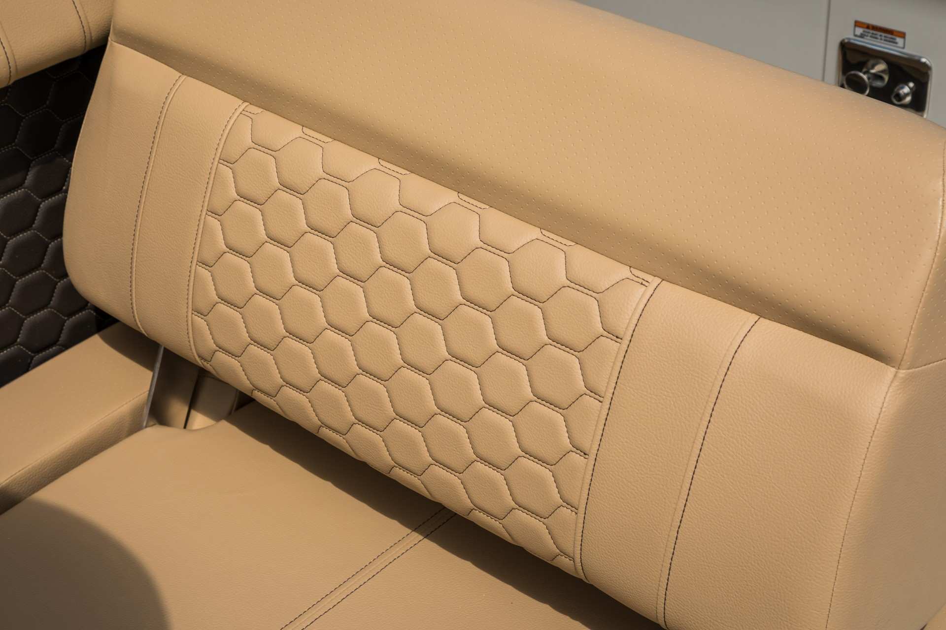 SDX 290 upholstery