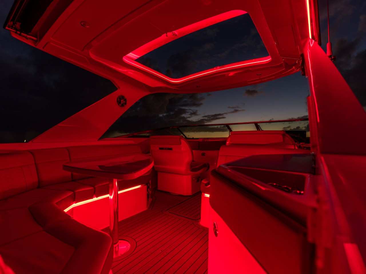 SLX-310-Outboard-cockpit-night-red-accent-lighting