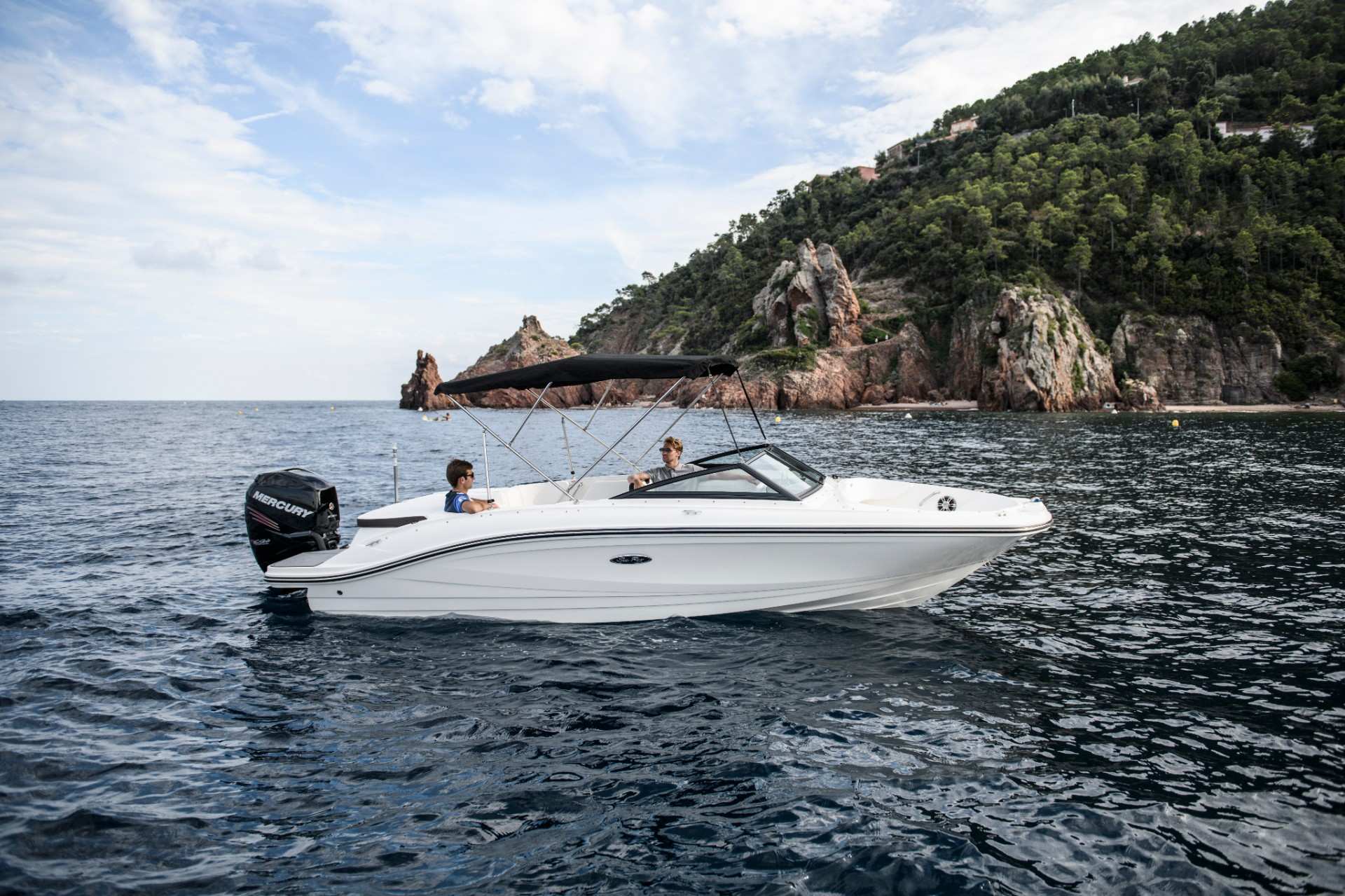 SPX 210 Outboard Europe profile starboard