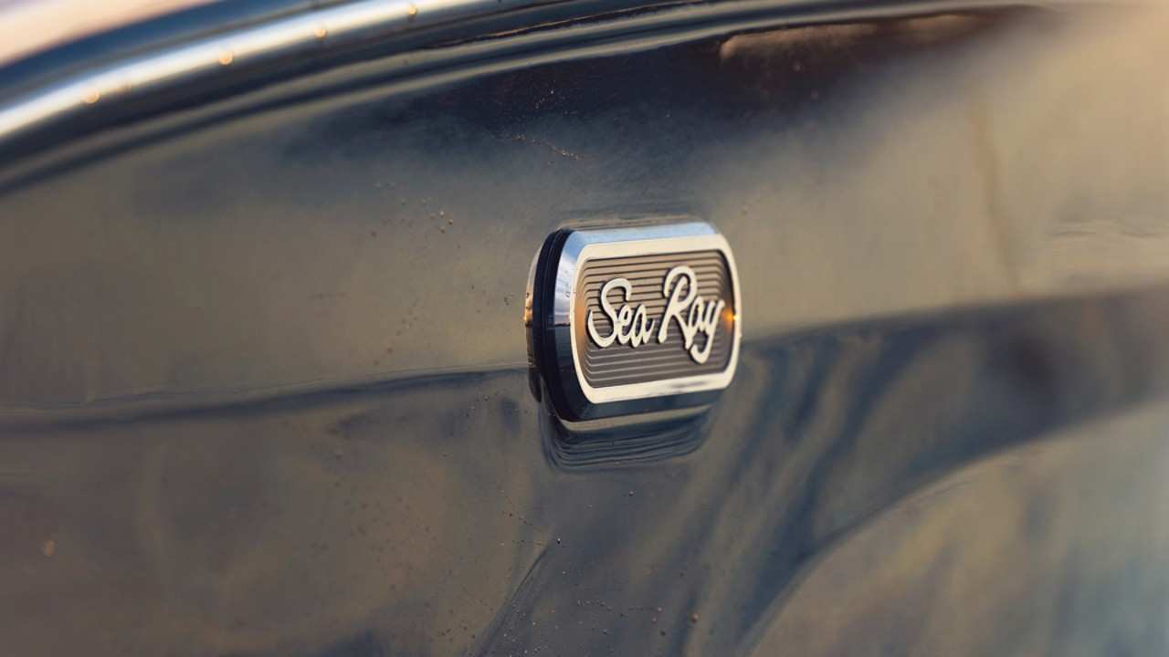 Sea-Ray-logo-Every-Moment-Perfectly-Crafted