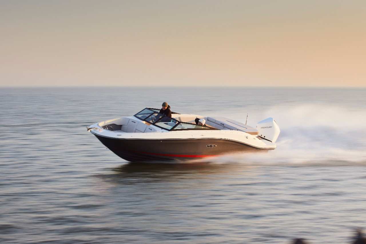 spx 230 outboard europe running