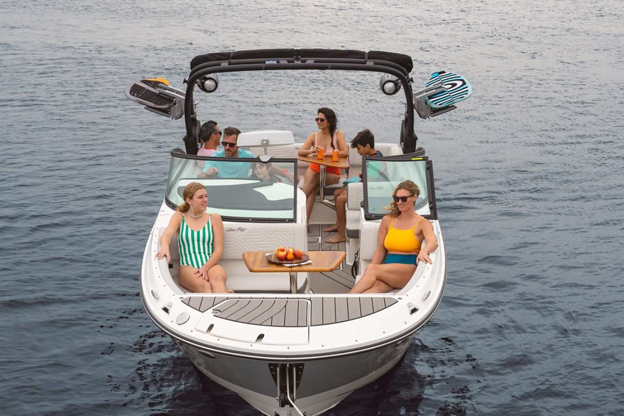 SDX 270 surf boat tables