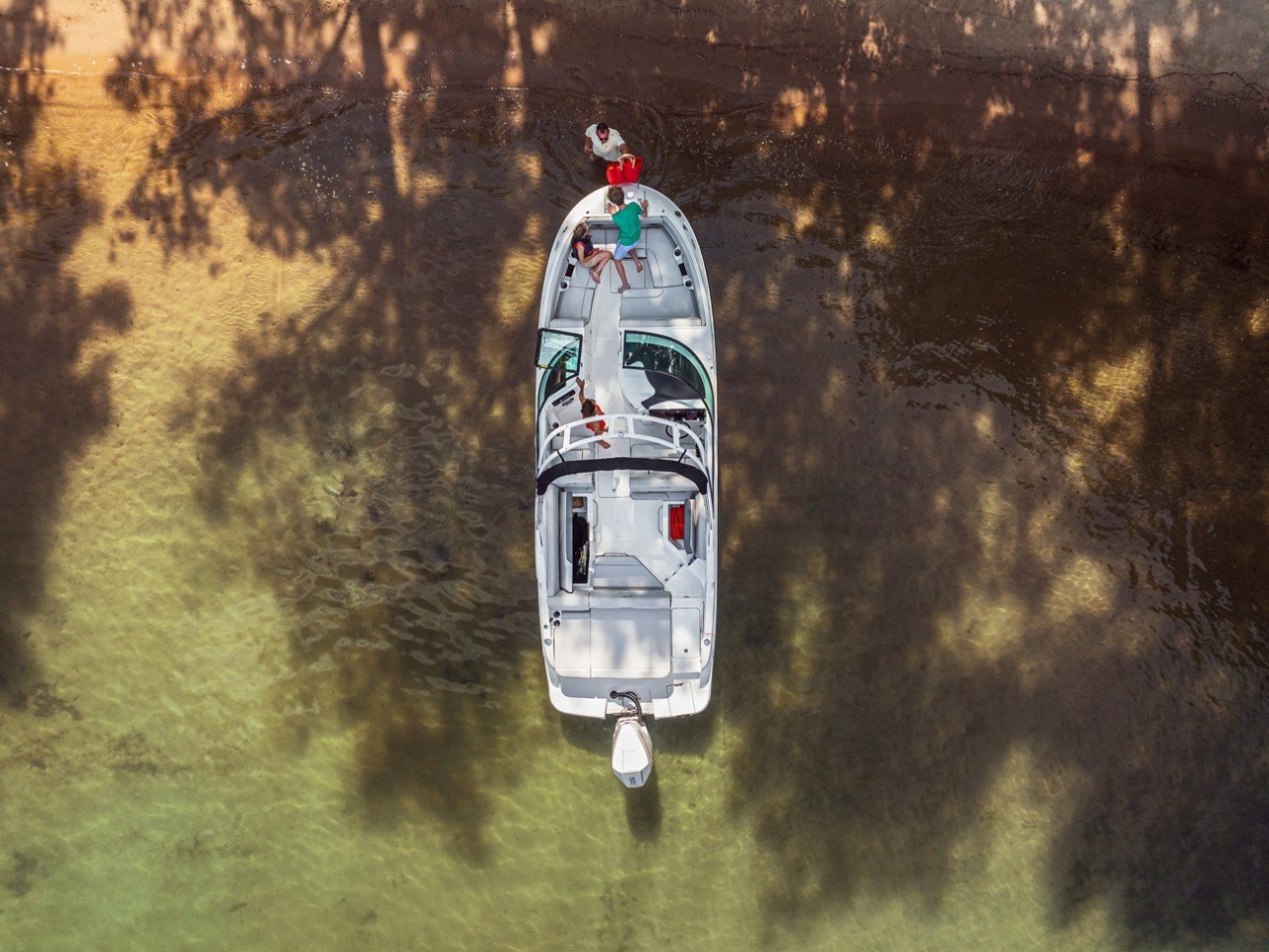 SDX 250 Outboard aerial view