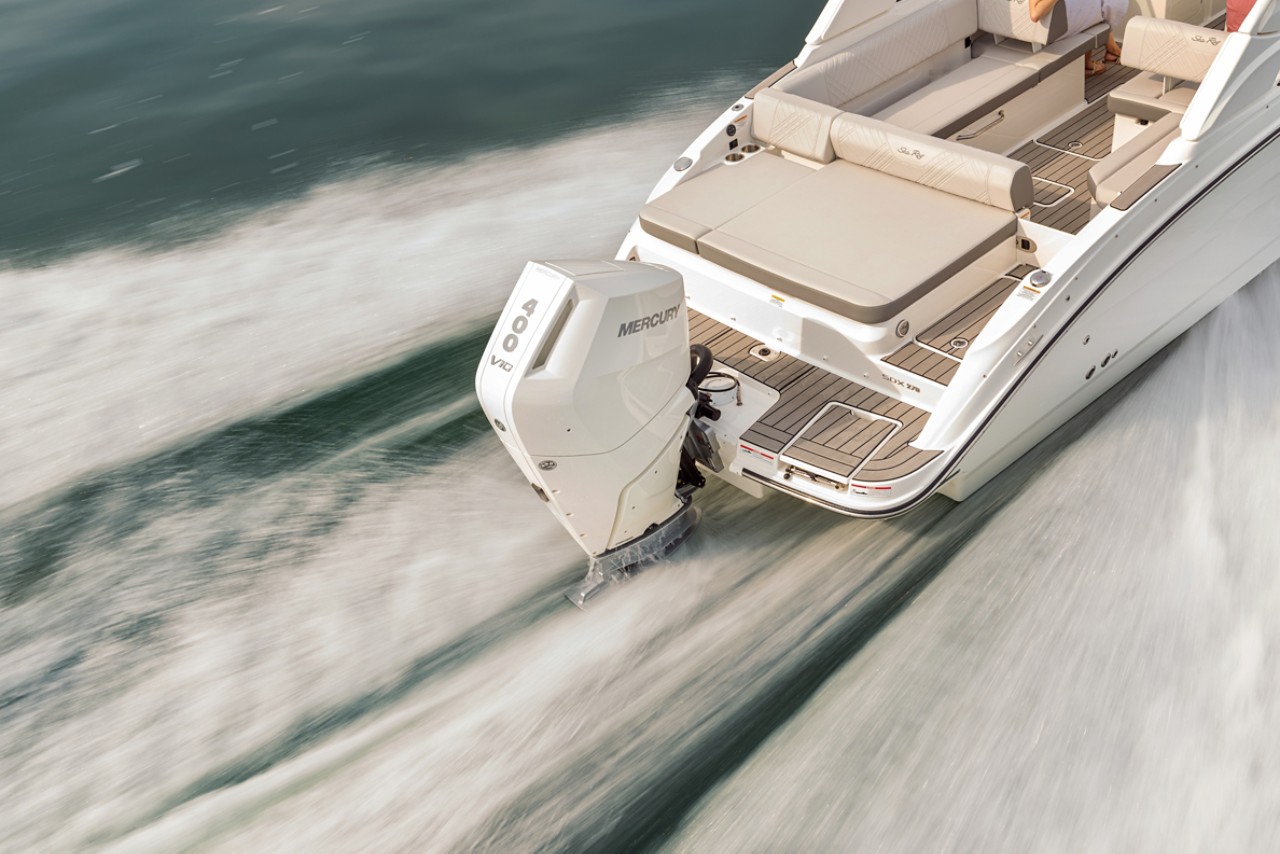 SDX 270 Outboard engine