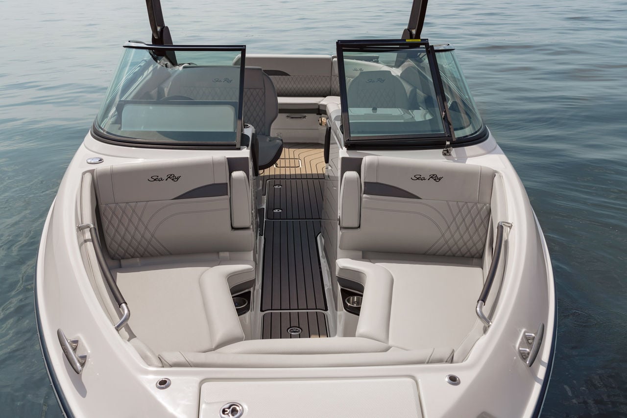 SLX 280 bow seating